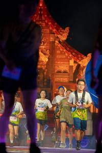 BIB: 328, 093
                            <button type="button" onclick="openModal(22471820)" class="btn btn-primary btn-sm float-right btn-popup" data-toggle="modal" data-target=".modal-high-quality">
                        <i class="fas fa-shopping-cart"></i> Add to Cart
                    </button>
                                            <button type="button" onclick="isThisMe(22471820, true)" class="btn btn-success btn-sm float-right btn-popup btn-isme hidden" data-toggle="tooltip" data-placement="bottom" title="นี่คือรูปของคุณใช่ไหม คลิกที่นี่เพื่อเอาเข้าอัลบั้ม">
                        <i class="fas fa-plus"></i> Add to album
                    </button>
                    <button type="button" onclick="isThisMe(22471820, false)" class="btn btn-warning btn-sm float-right btn-popup btn-isnotme hidden">
                        <i class="fas fa-ban"></i> Remove from album
                    </button>